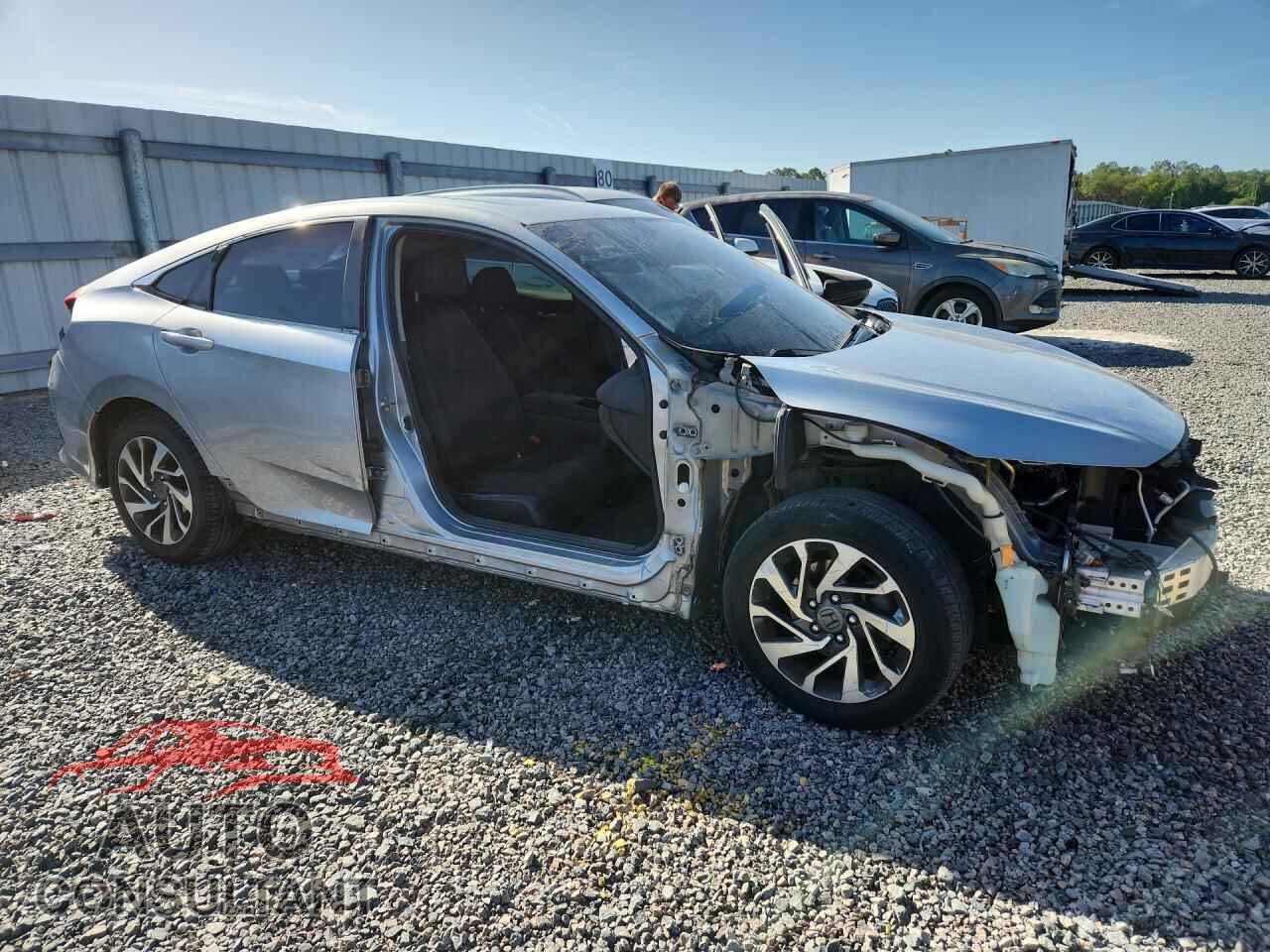 HONDA CIVIC 2017 - 19XFC2F71HE017961