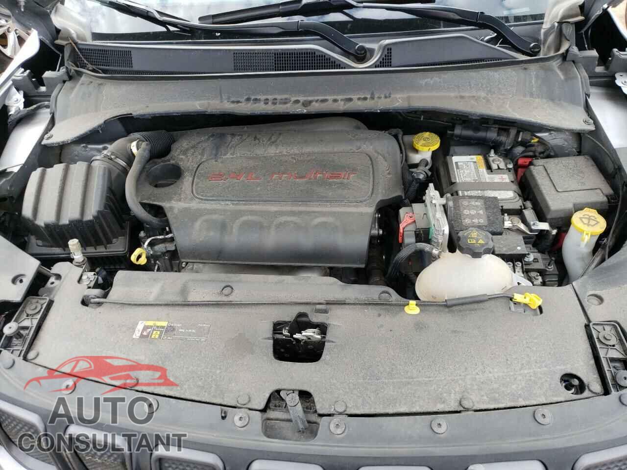 JEEP COMPASS 2022 - 3C4NJDDB3NT159014