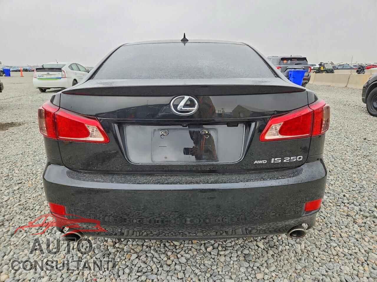 LEXUS IS 2013 - JTHCF5C21D5061984
