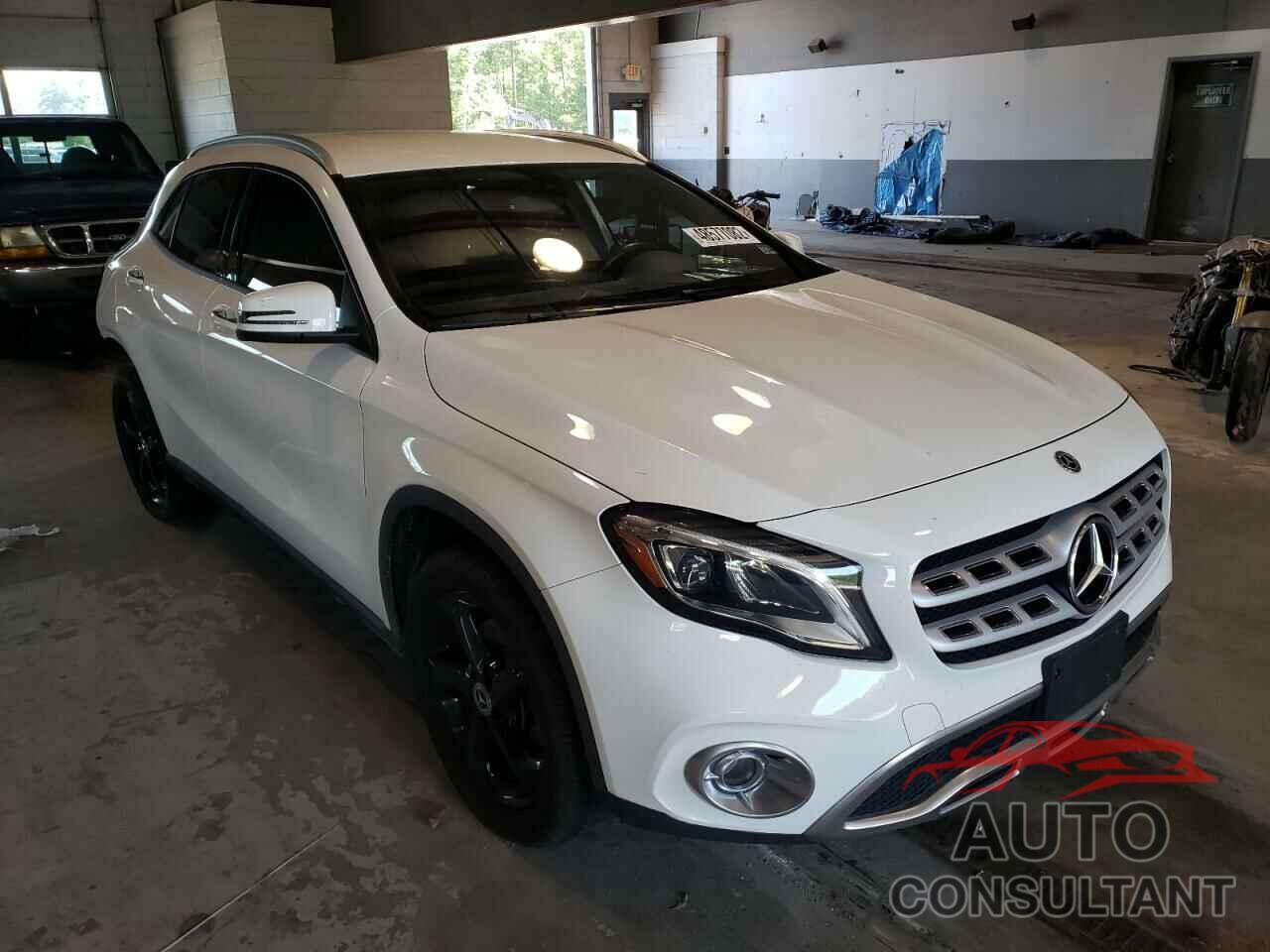 MERCEDES-BENZ GLA-CLASS 2020 - WDCTG4EB9LU024735