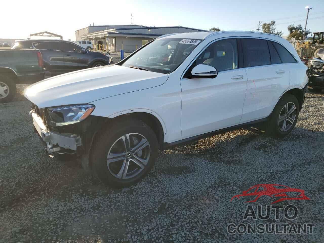 MERCEDES-BENZ GLC-CLASS 2018 - WDC0G4JB8JV041672