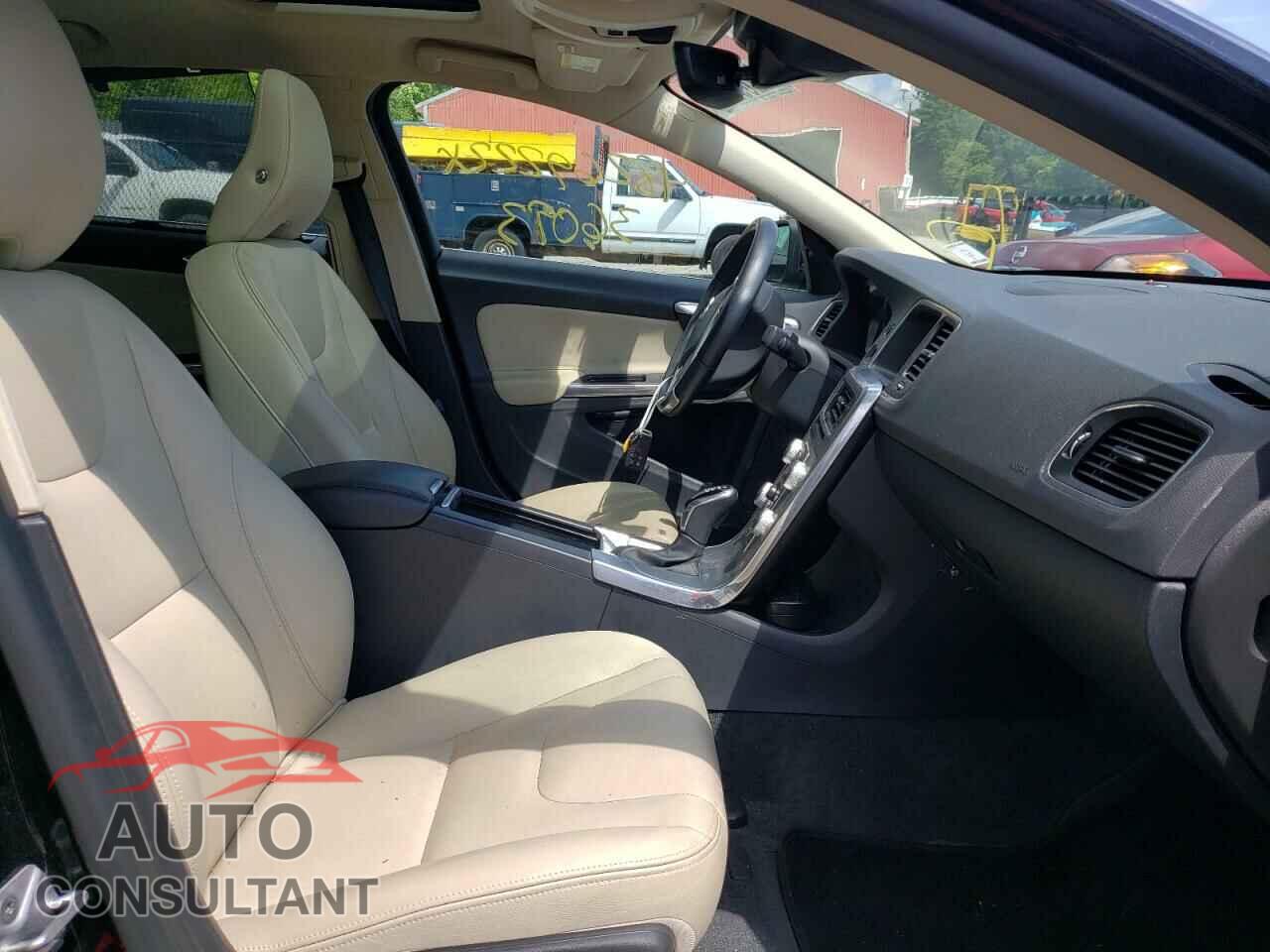 VOLVO S60 2017 - LYV402TKXHB130554