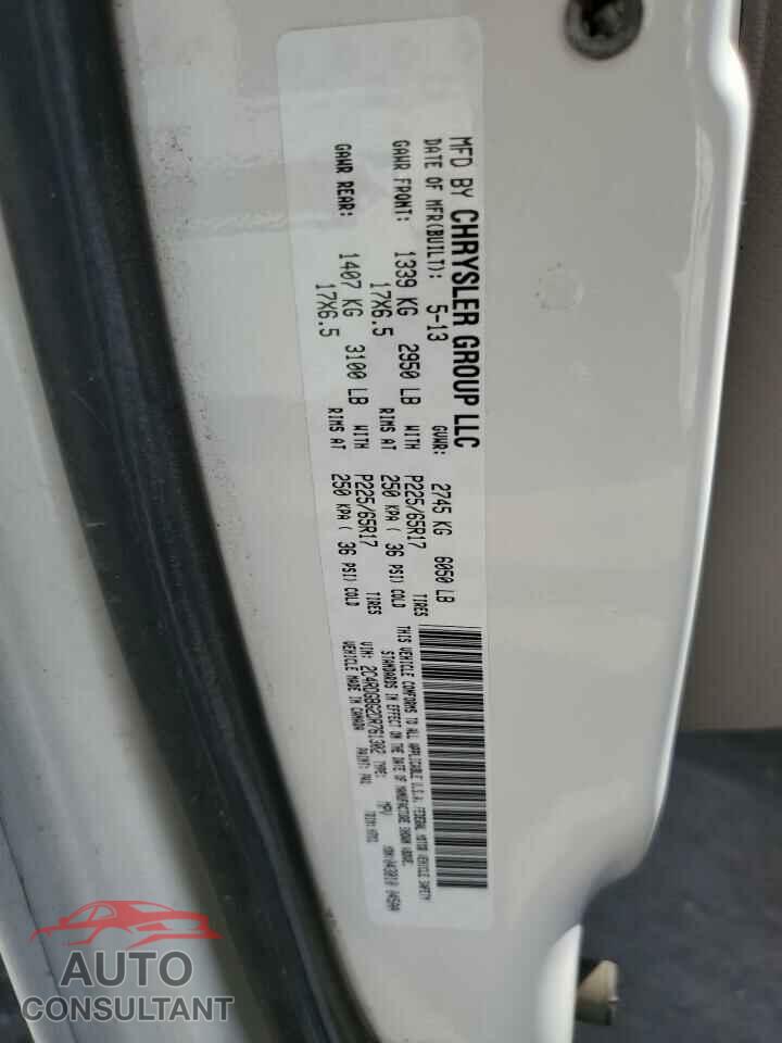 DODGE CARAVAN 2013 - 2C4RDGBG2DR761302