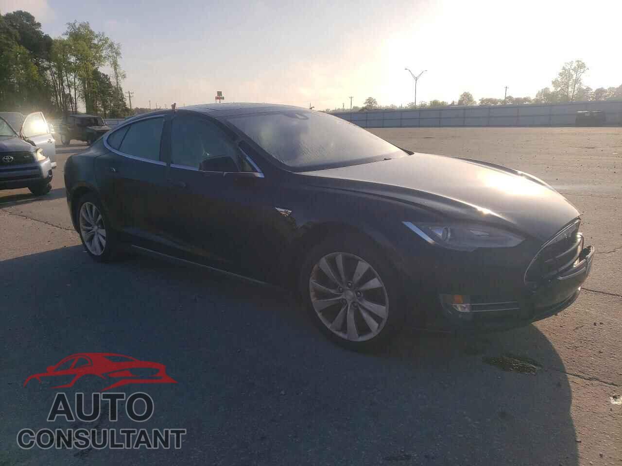 TESLA MODEL S 2016 - 5YJSA1E13GF120884