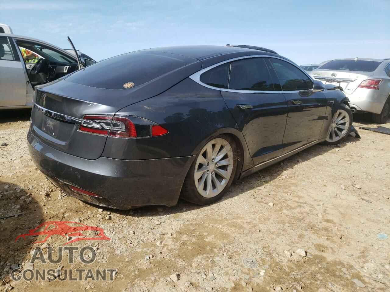 TESLA MODEL S 2017 - 5YJSA1E20HF224209