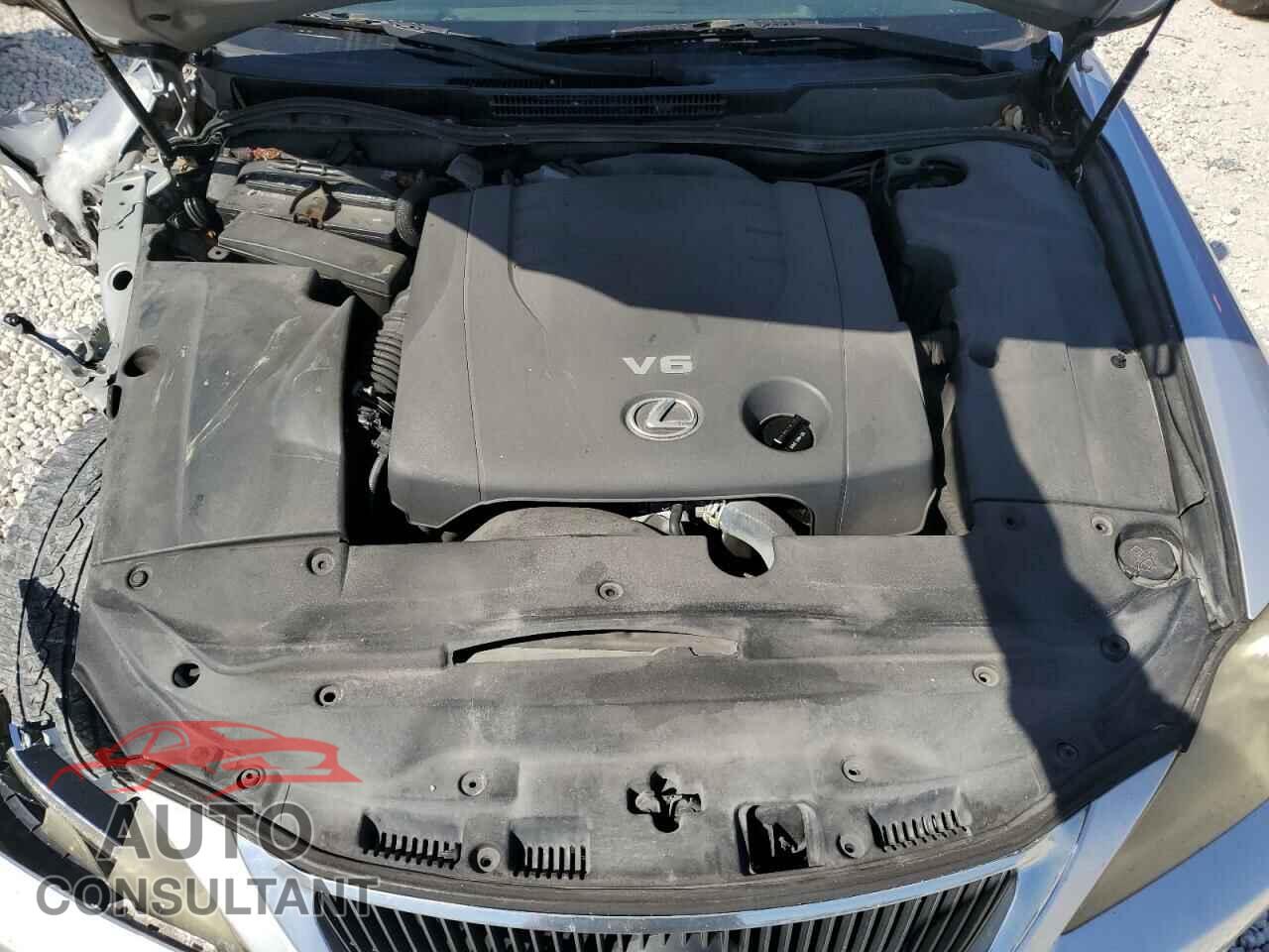 LEXUS IS 2012 - JTHFF2C24C2525894