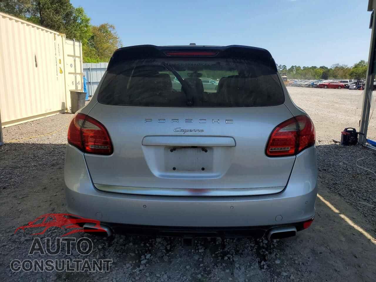 PORSCHE CAYENNE 2013 - WP1AA2A29DLA03785