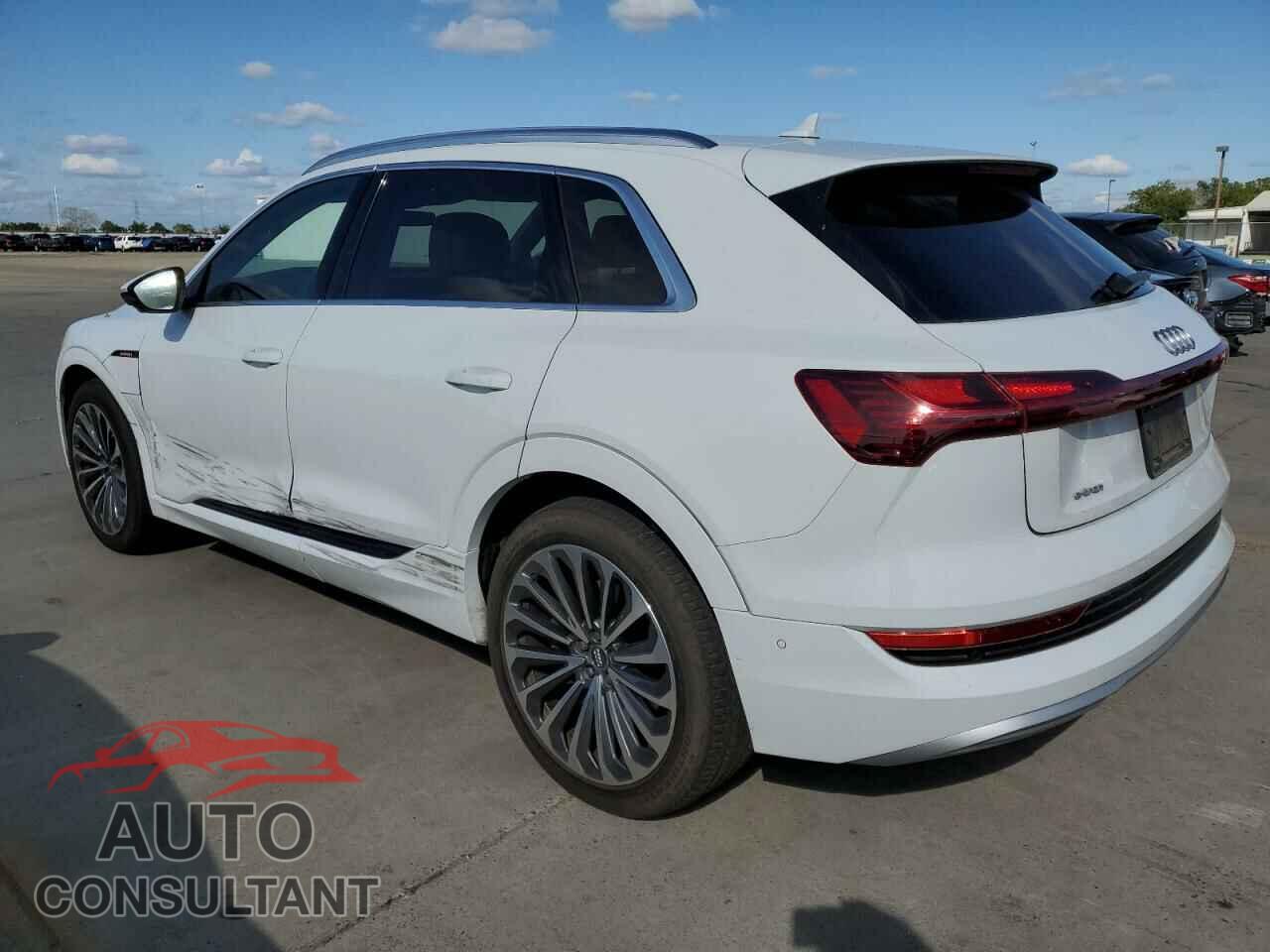 AUDI E-TRON 2019 - WA1VABGE8KB024130