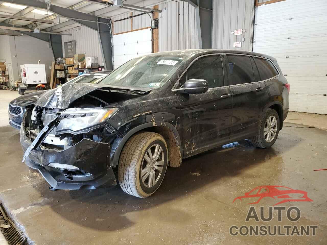 HONDA PILOT 2017 - 5FNYF5H15HB023590