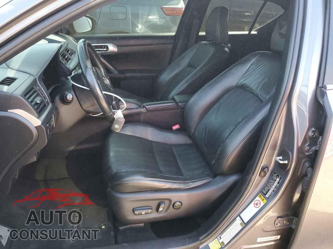 LEXUS CT 200 2013 - JTHKD5BH3D2125743