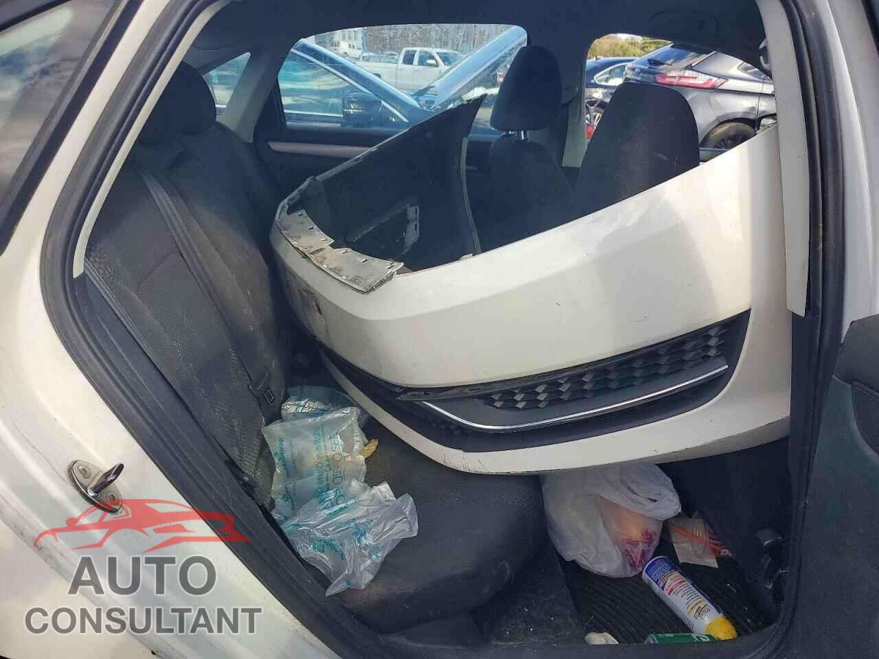 VOLKSWAGEN PASSAT 2013 - 1VWAP7A38DC080554