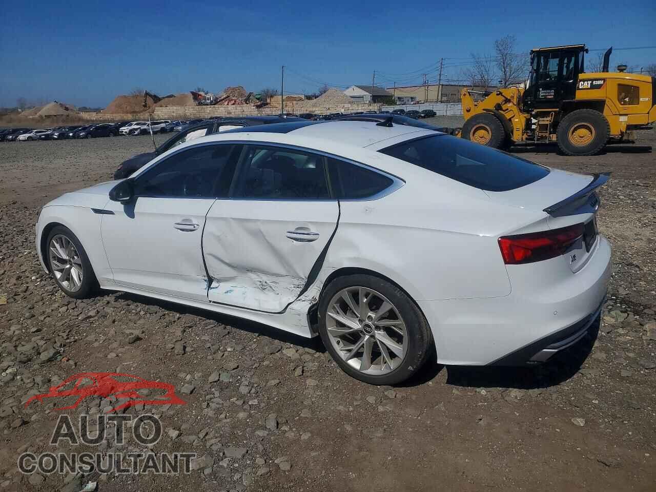 AUDI A5 2021 - WAUABCF57MA038664