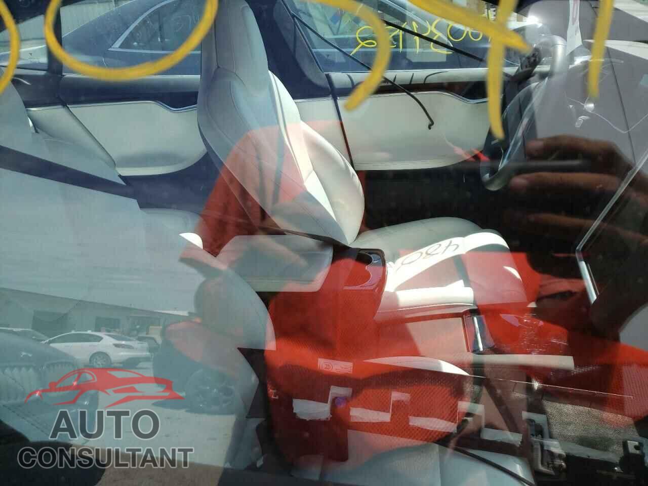 TESLA MODEL S 2018 - 5YJSA1E25JF245241