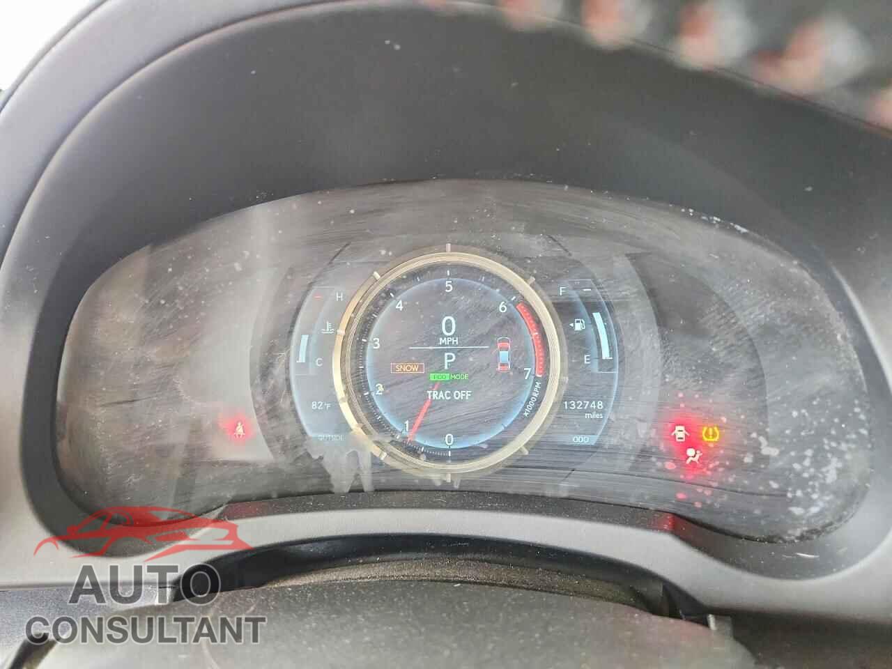 LEXUS IS 2016 - JTHBA1D26G5029649