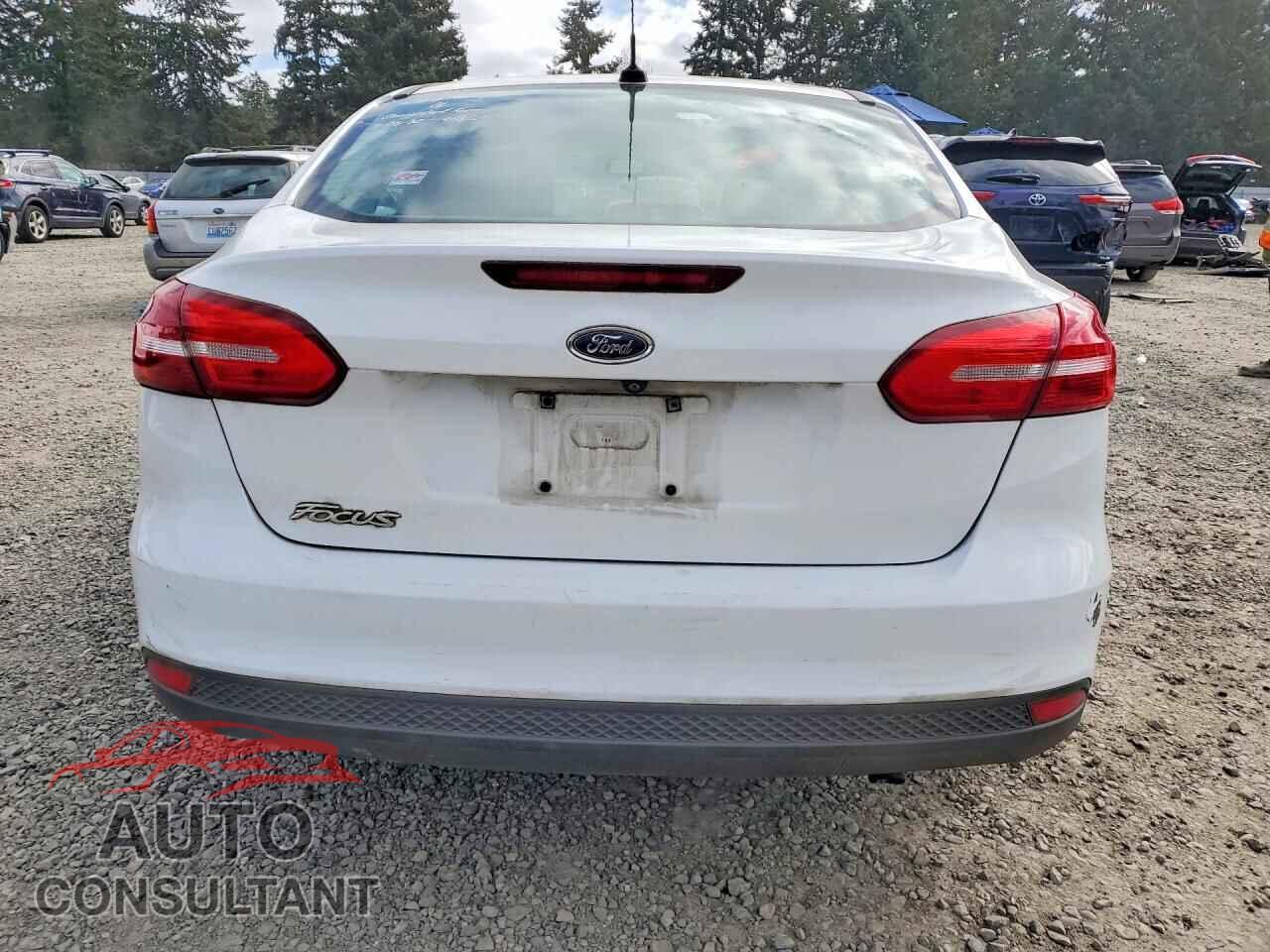 FORD FOCUS 2016 - 1FADP3E21GL238950