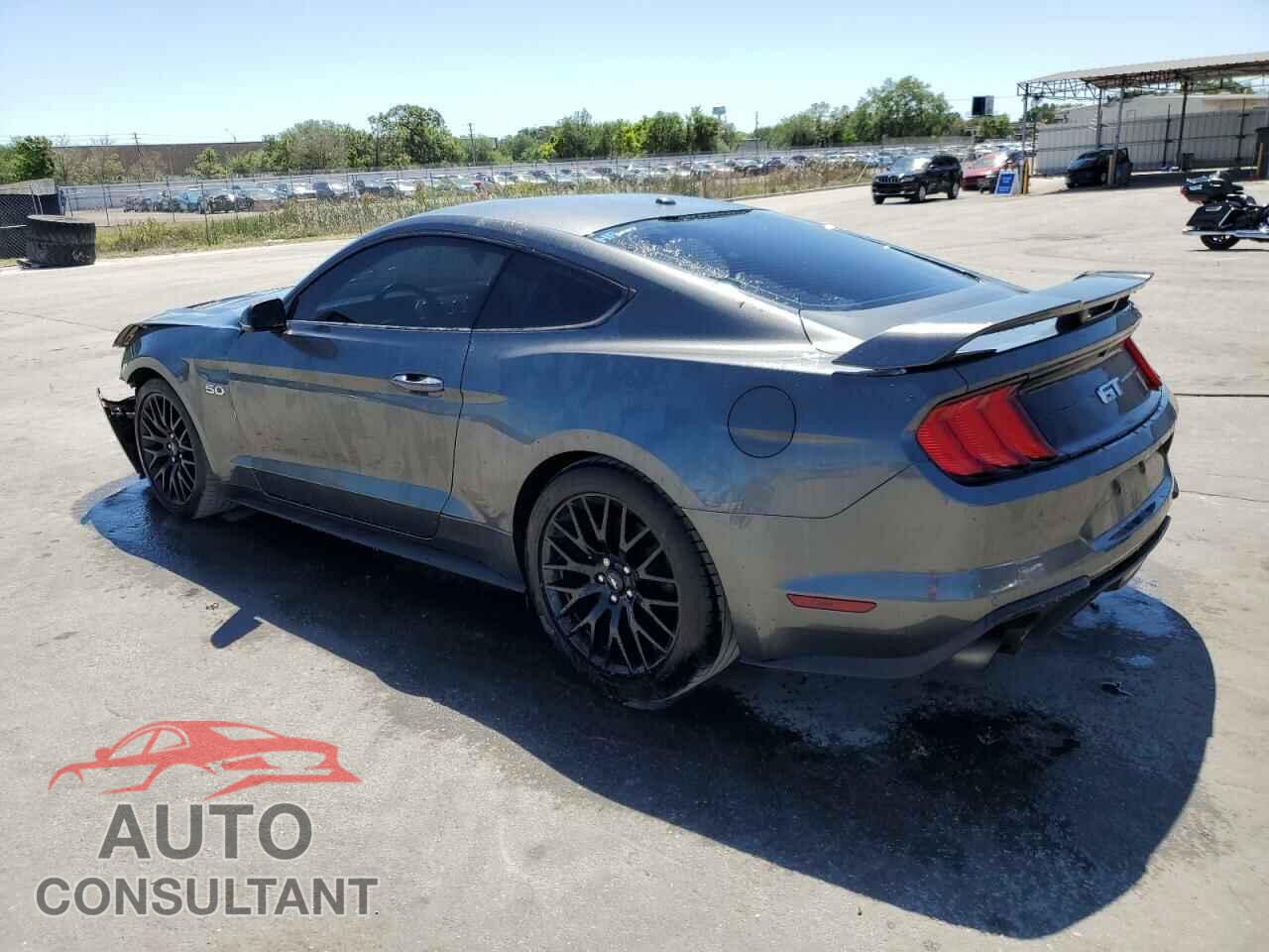 FORD MUSTANG 2019 - 1FA6P8CF6K5133040