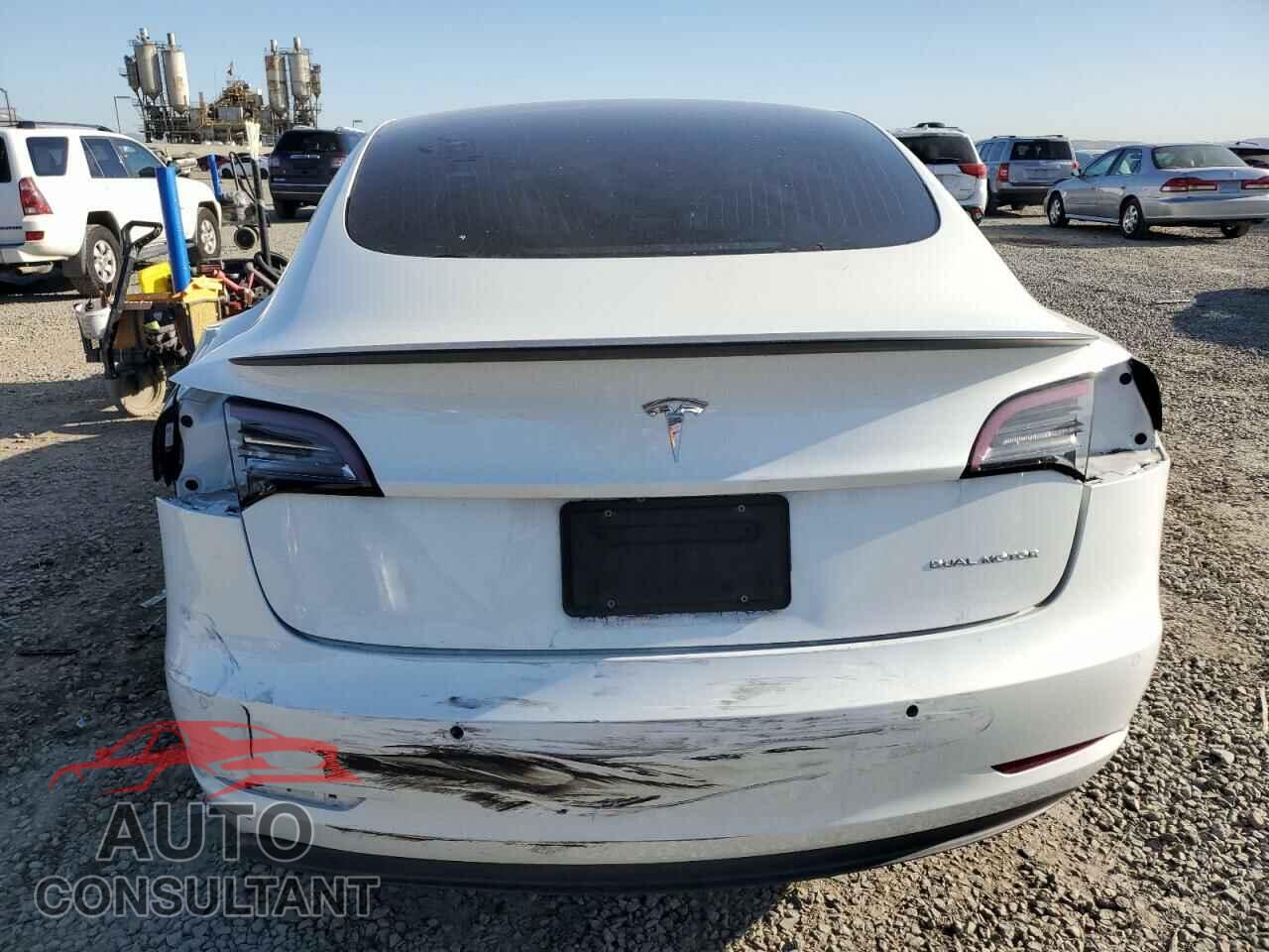 TESLA MODEL 3 2019 - 5YJ3E1EB3KF514654