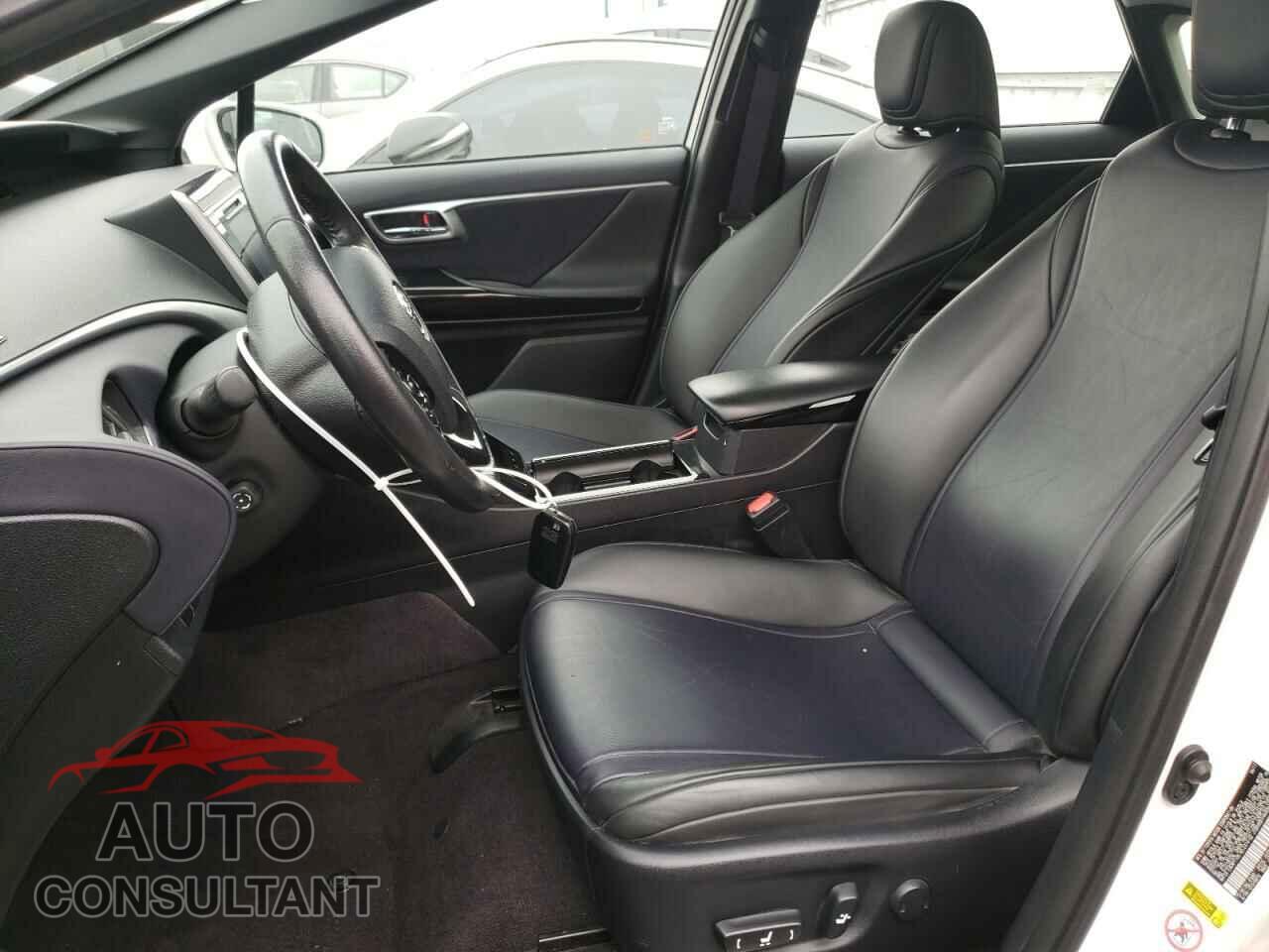 TOYOTA MIRAI 2017 - JTDBVRBD1HA002621