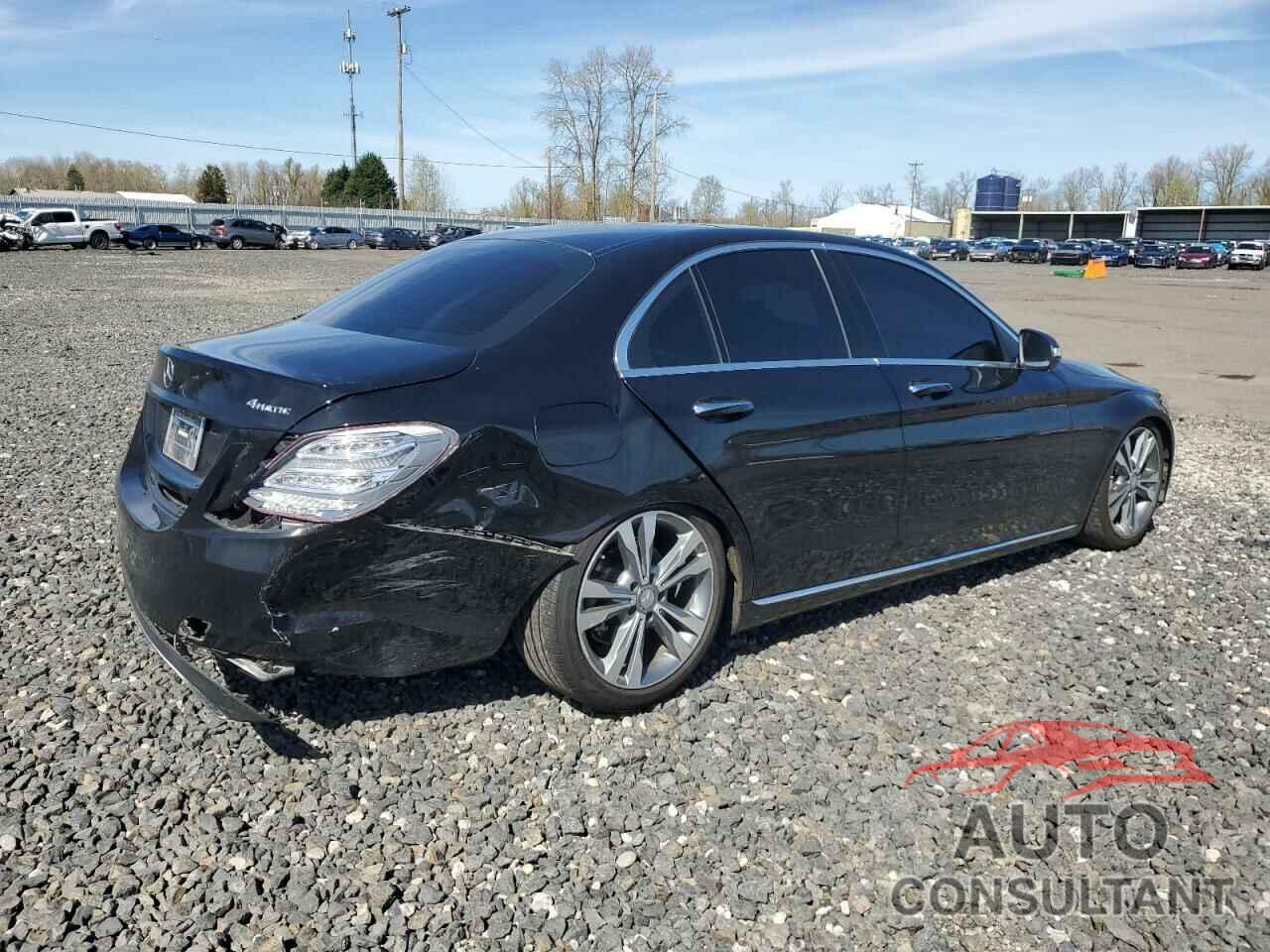 MERCEDES-BENZ C-CLASS 2015 - 55SWF4KB2FU004235