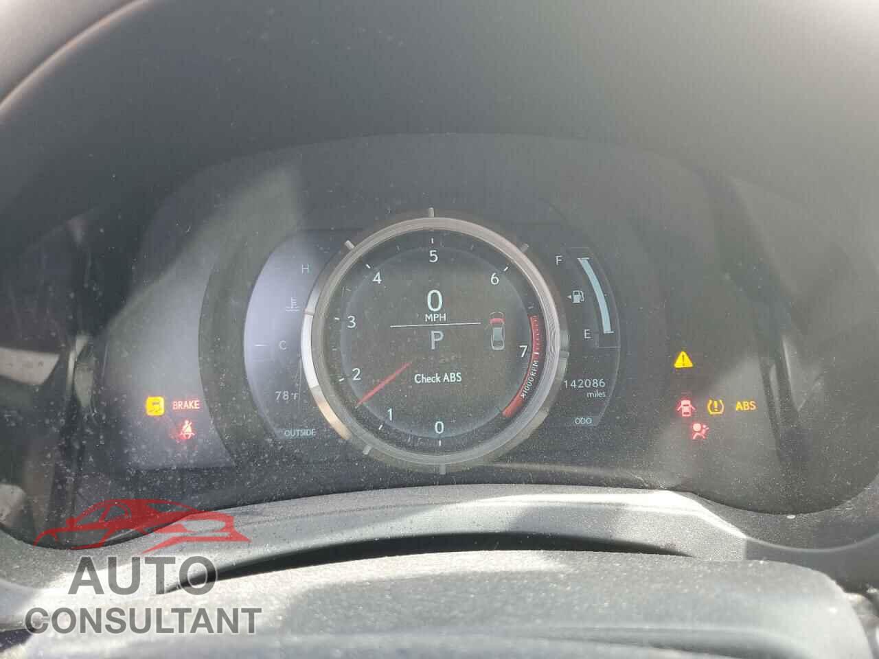 LEXUS IS 2015 - JTHCF1D26F5023662