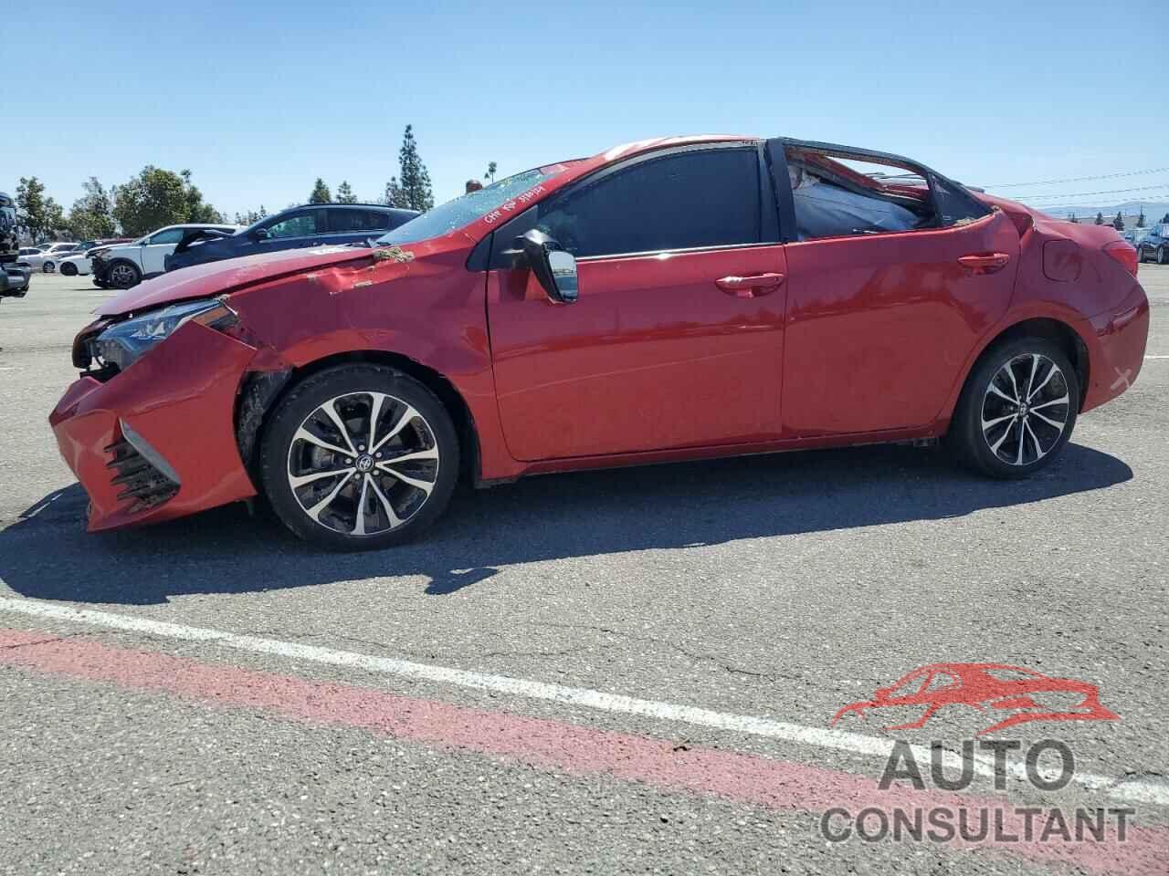 TOYOTA COROLLA 2018 - 5YFBURHE5JP779551