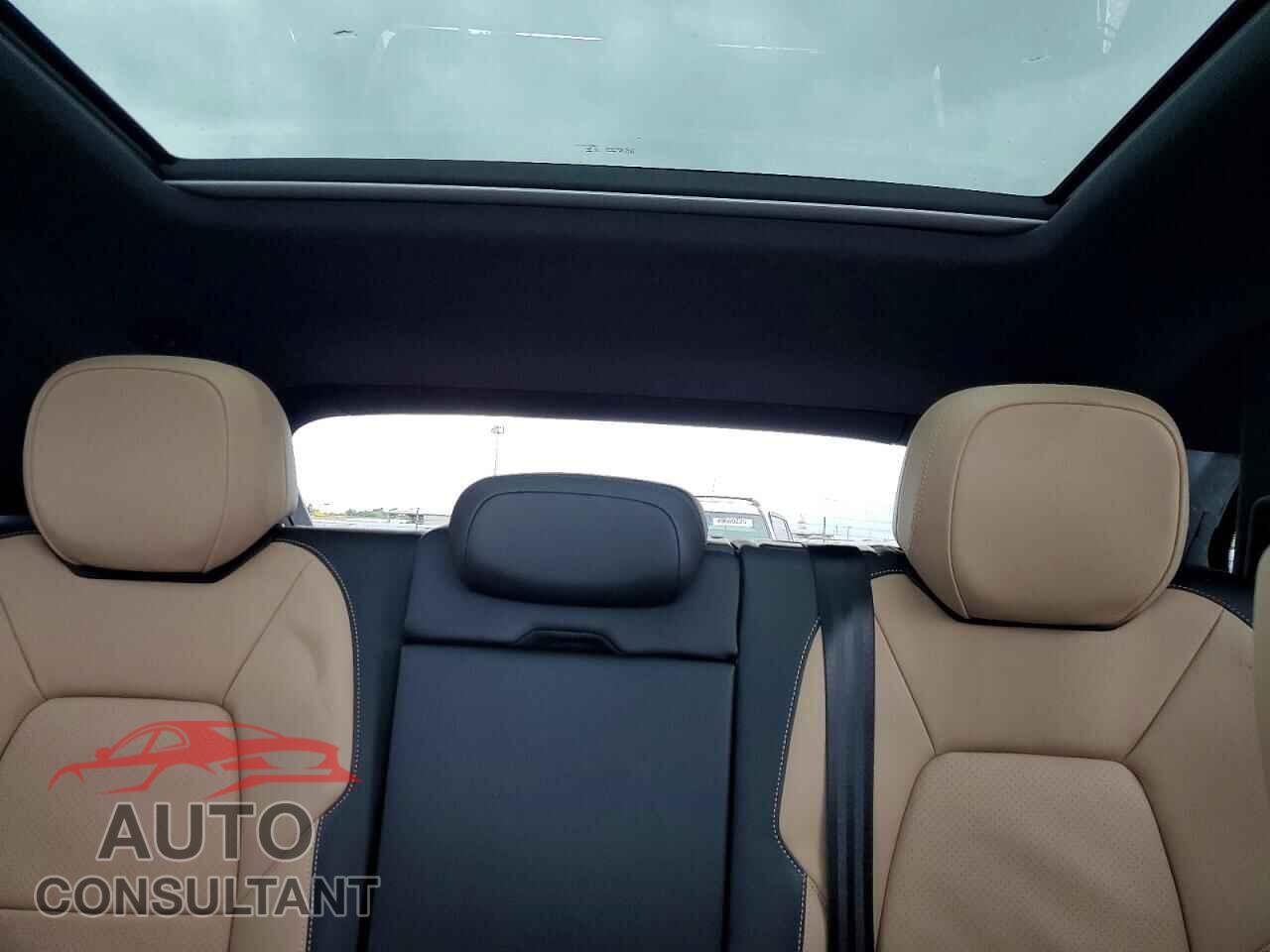 PORSCHE CAYENNE 2025 - WP1AA2AY7SDA03733