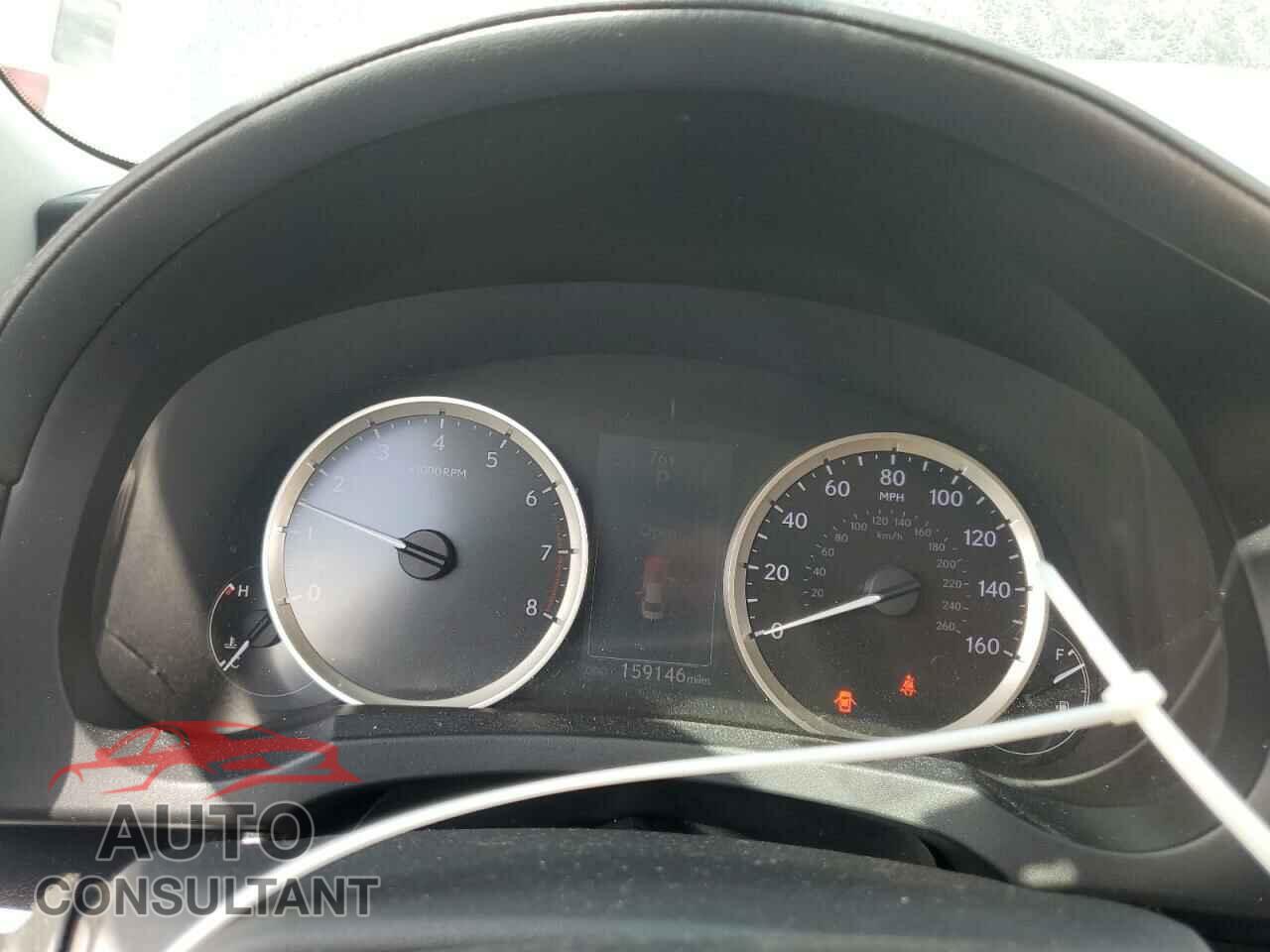LEXUS IS 2014 - JTHBE1D29E5005055