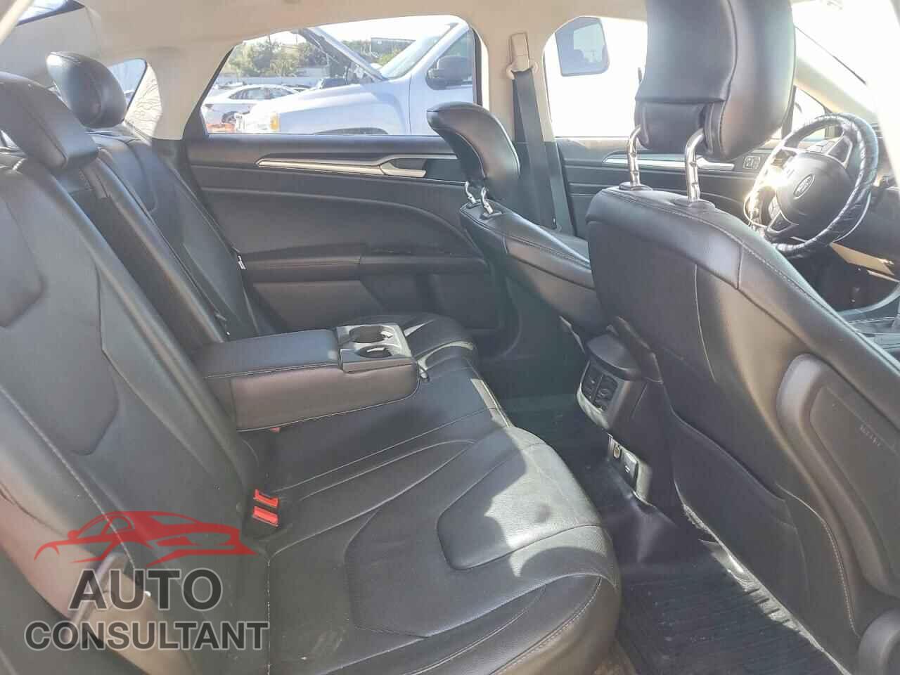 FORD FUSION 2014 - 3FA6P0RU2ER228199