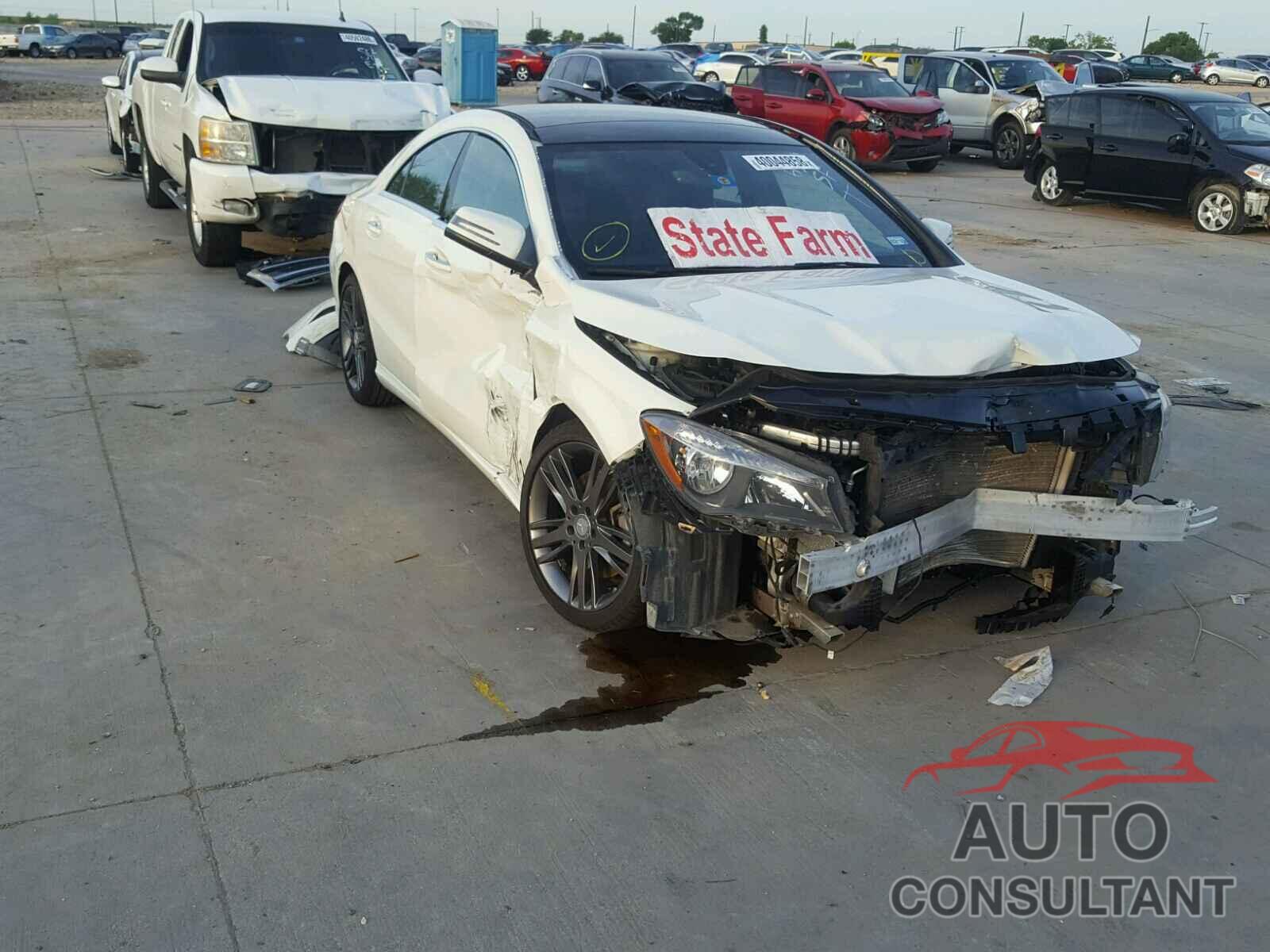 MERCEDES-BENZ CLA 250 2015 - WDDSJ4EBXFN212042