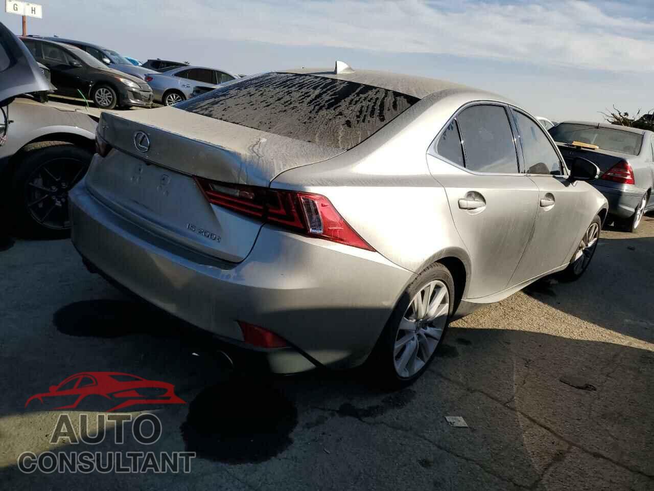 LEXUS IS 2016 - JTHBA1D20G5002964