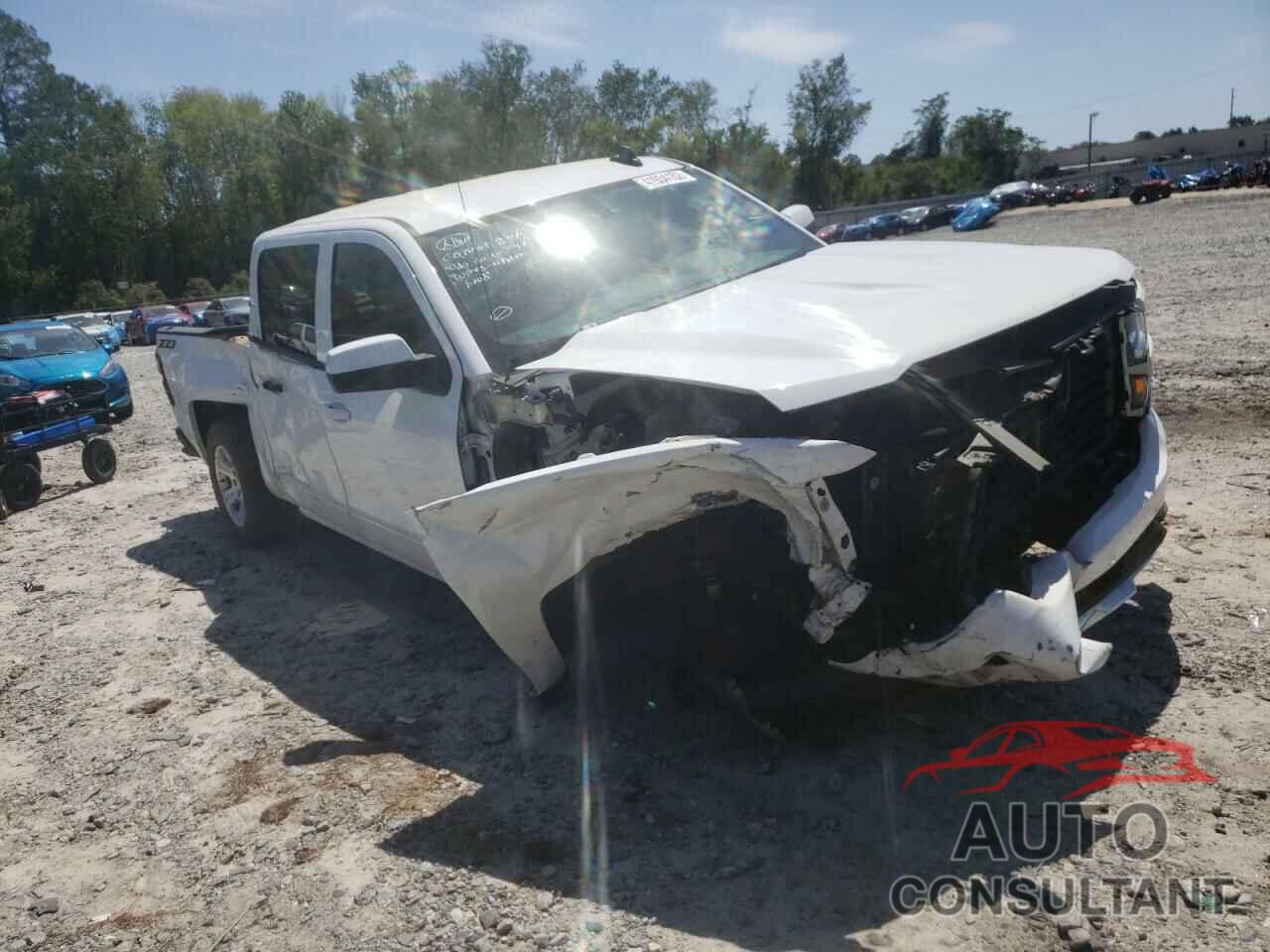CHEVROLET SILVERADO 2018 - 3GCUKREC9JG610656