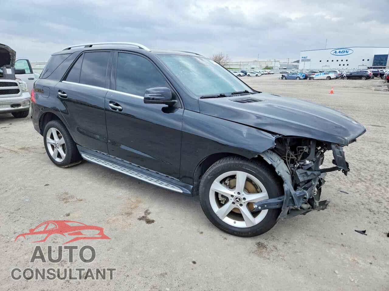 MERCEDES-BENZ GLE-CLASS 2018 - 4JGDA5JB5JB027384