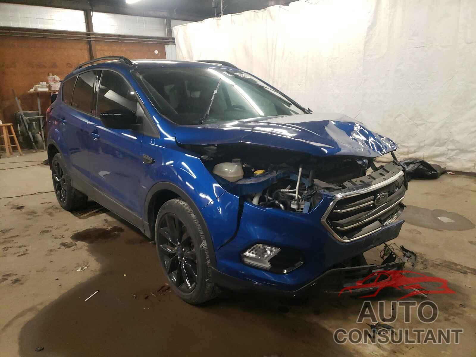 FORD ESCAPE 2017 - 1FMCU9GD1HUE89281