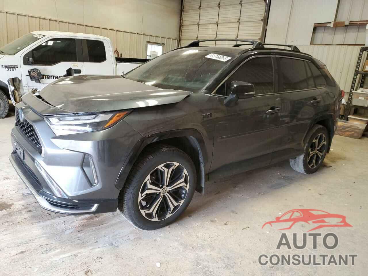 TOYOTA RAV4 2022 - JTMEB3FV7ND081289