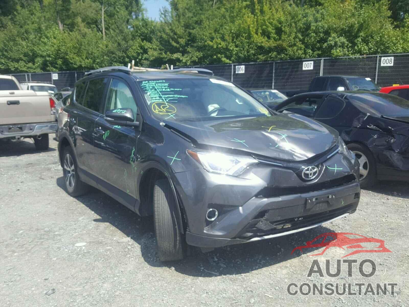 TOYOTA RAV4 XLE 2016 - 2T3WFREV5GW262409