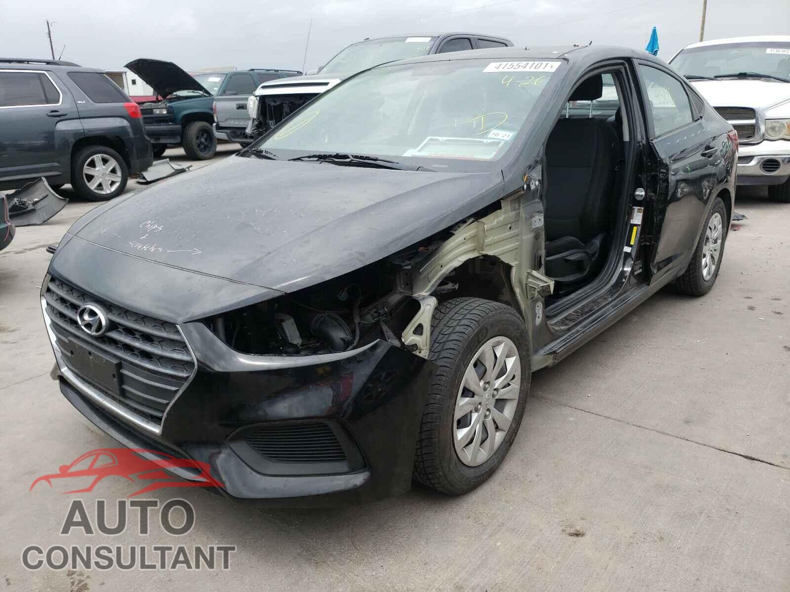 HYUNDAI ACCENT 2018 - 3KPC24A32JE025451