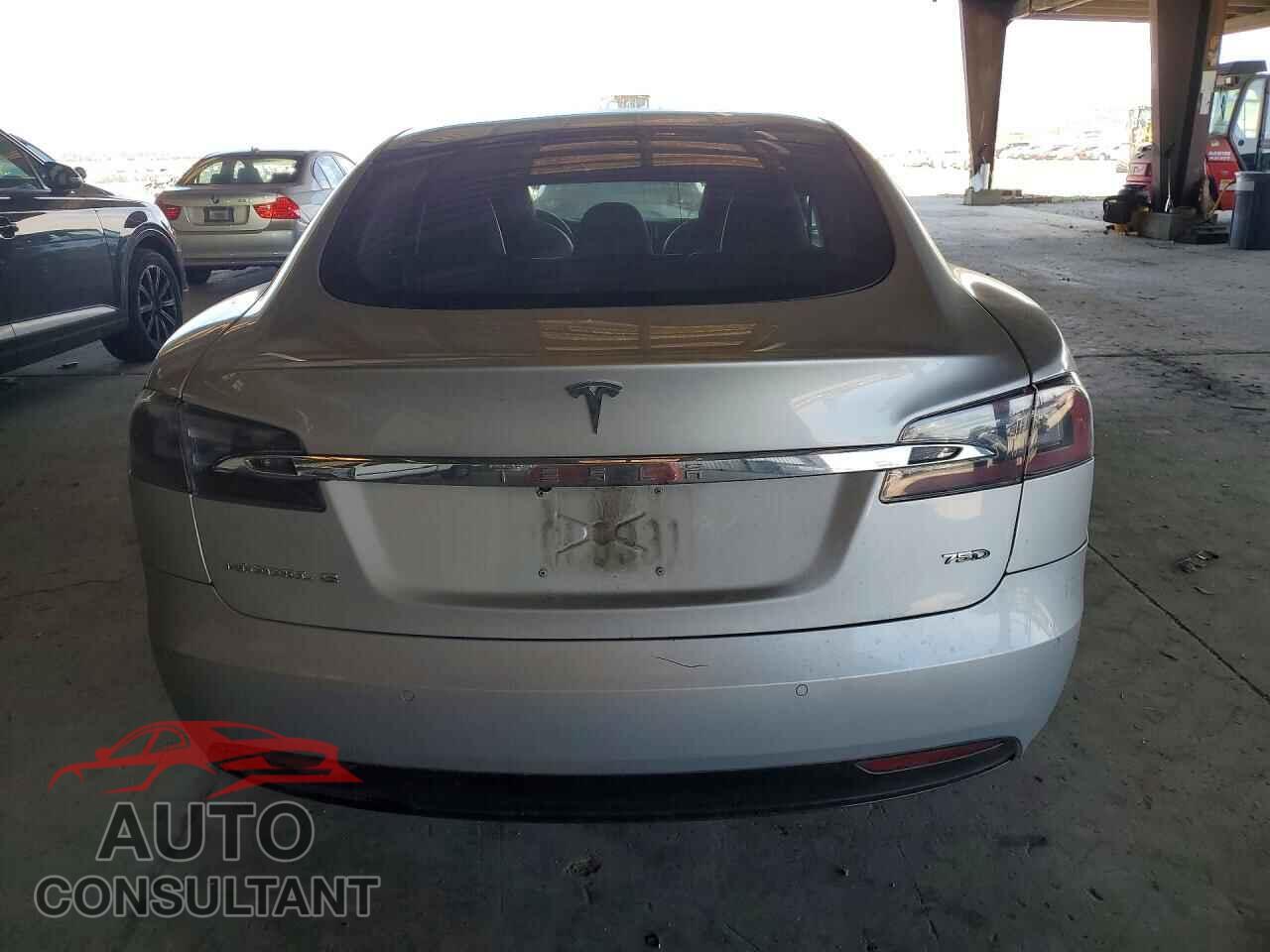 TESLA MODEL S 2017 - 5YJSA1E25HF230619