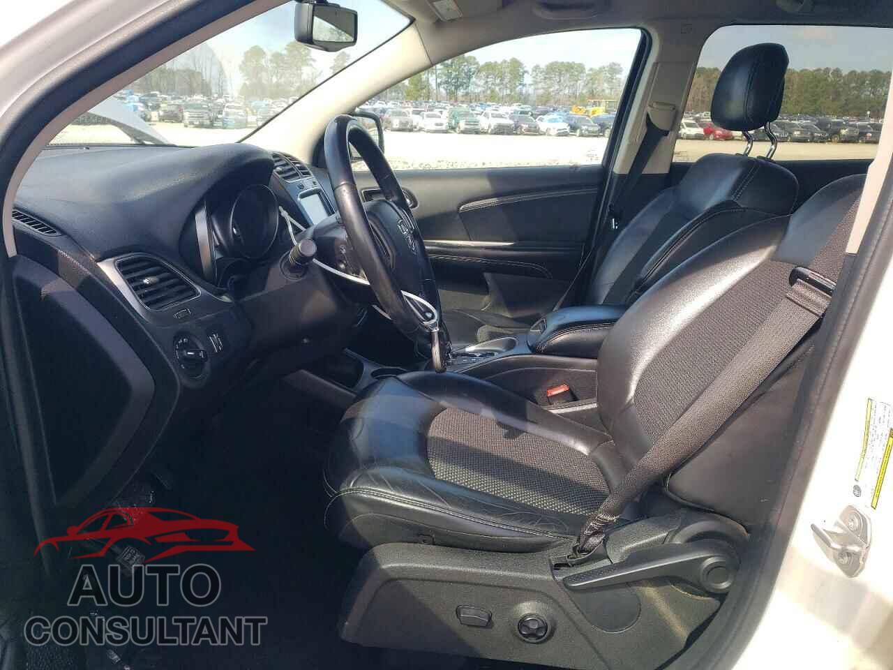 DODGE JOURNEY 2017 - 3C4PDCGB6HT528345