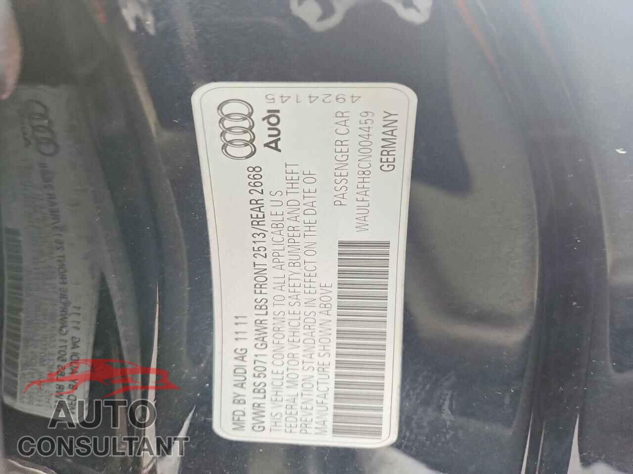 AUDI A5 2012 - WAULFAFH8CN004459