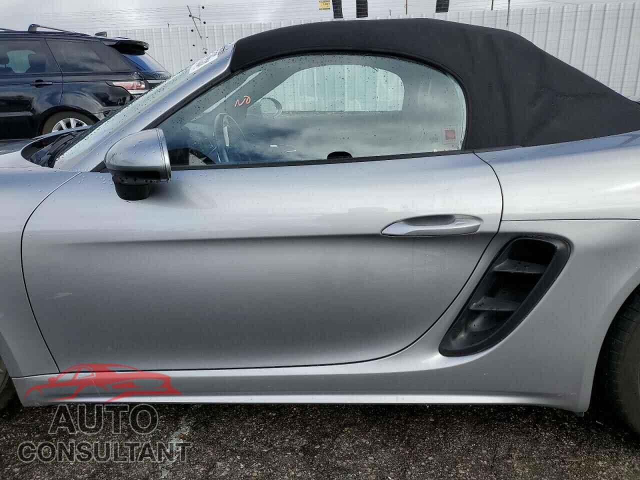 PORSCHE BOXSTER 2017 - WP0CB2A88HS241103