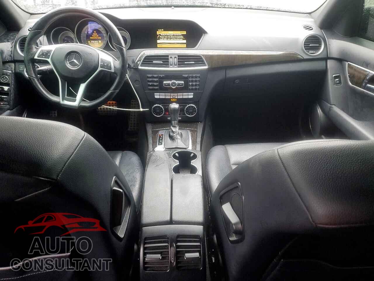 MERCEDES-BENZ C-CLASS 2012 - WDDGF8FB3CA735614