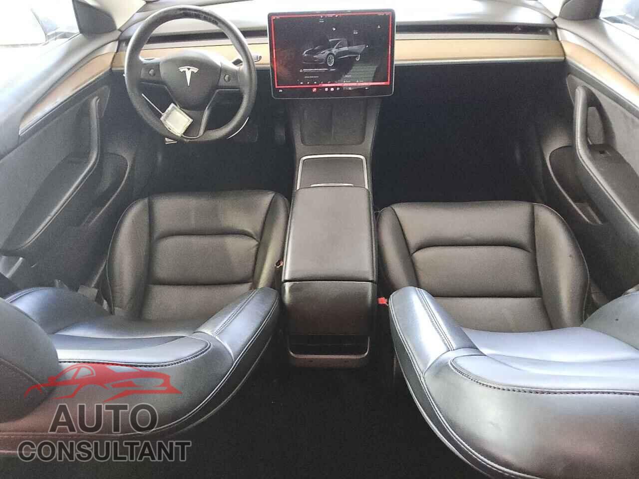 TESLA MODEL 3 2022 - 5YJ3E1EA0NF290271