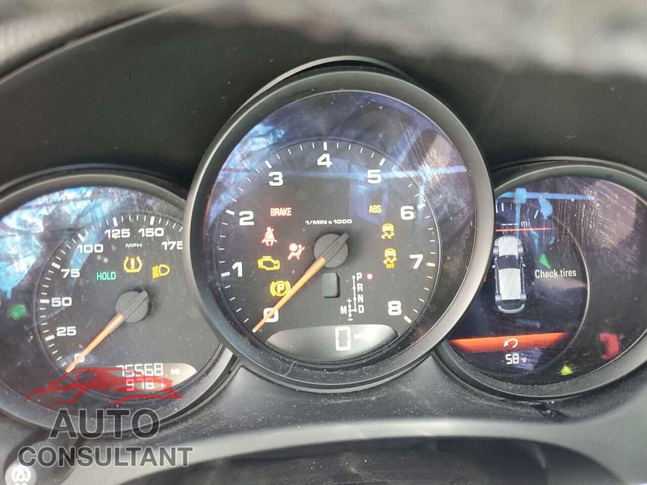 PORSCHE MACAN 2018 - WP1AA2A50JLB01643