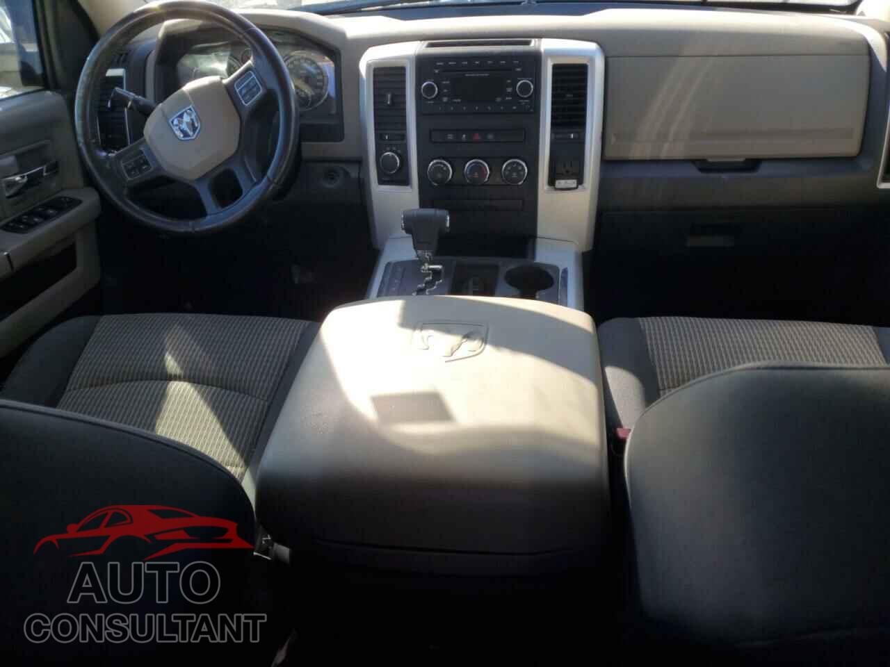 DODGE RAM 1500 2012 - 1C6RD7LT5CS162250