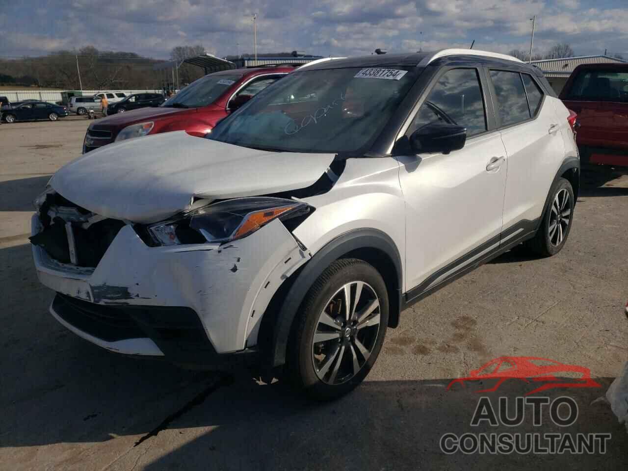 NISSAN KICKS 2019 - 3N1CP5CU5KL528405