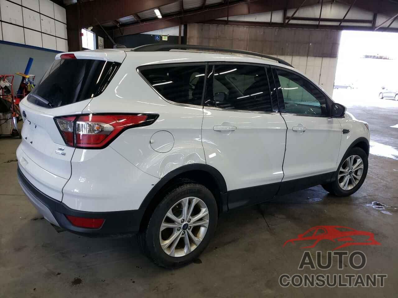 FORD ESCAPE 2018 - 1FMCU9GD9JUA44003