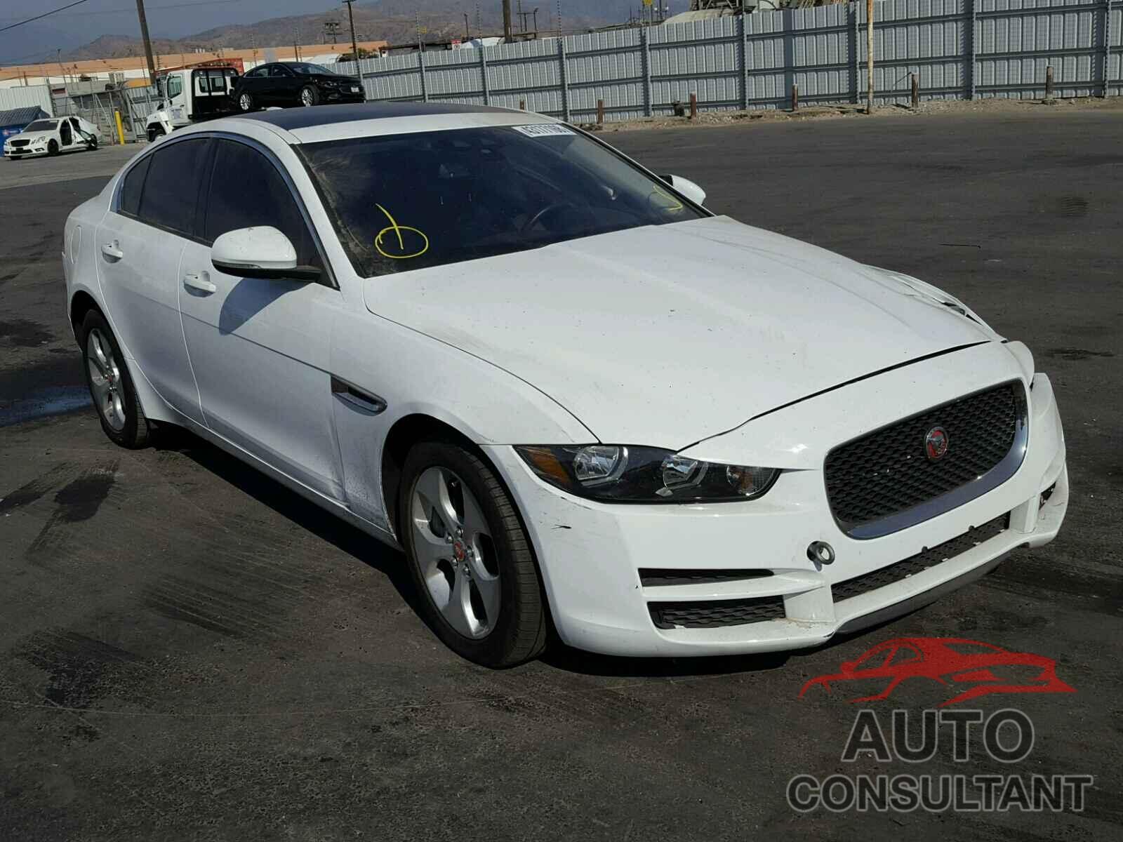 JAGUAR XE 2017 - SAJAR4BG0HA975469