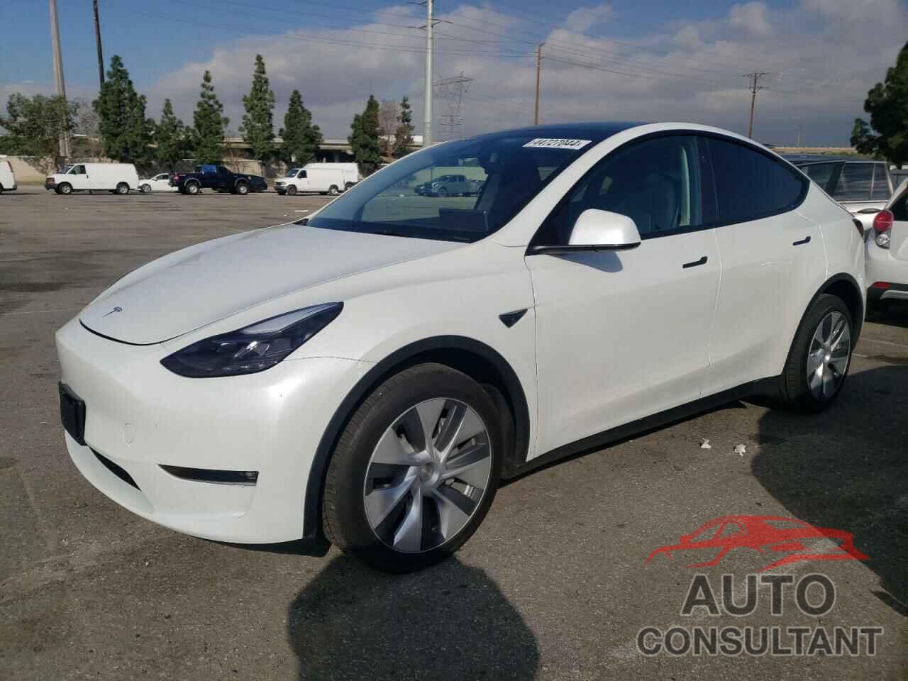 TESLA MODEL Y 2023 - 7SAYGDEE1PF847473