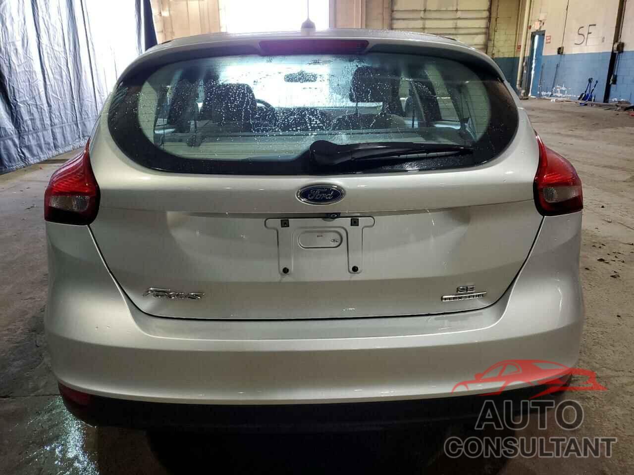 FORD FOCUS 2016 - 1FADP3K22GL247581