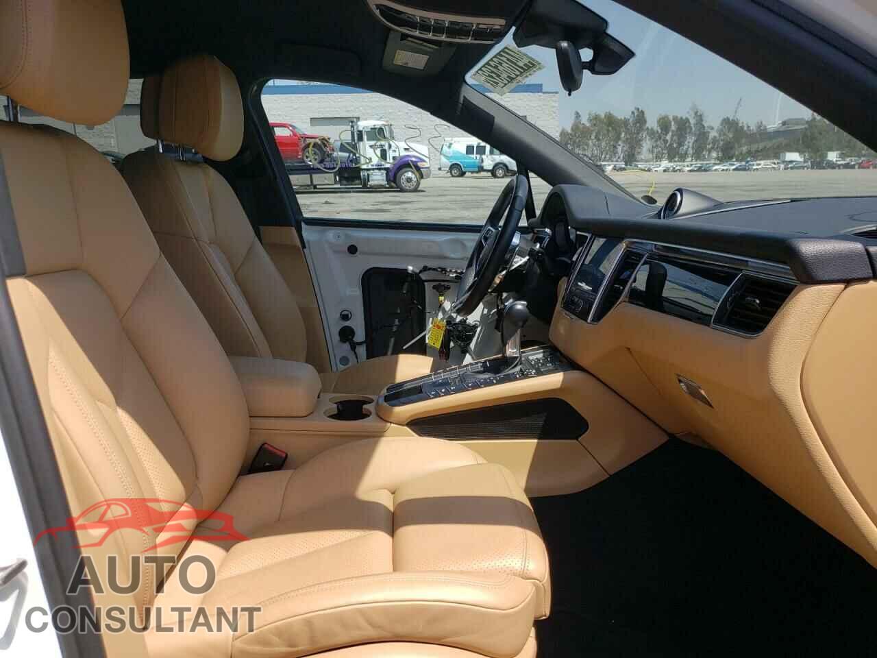 PORSCHE MACAN 2018 - WP1AB2A59JLB33813